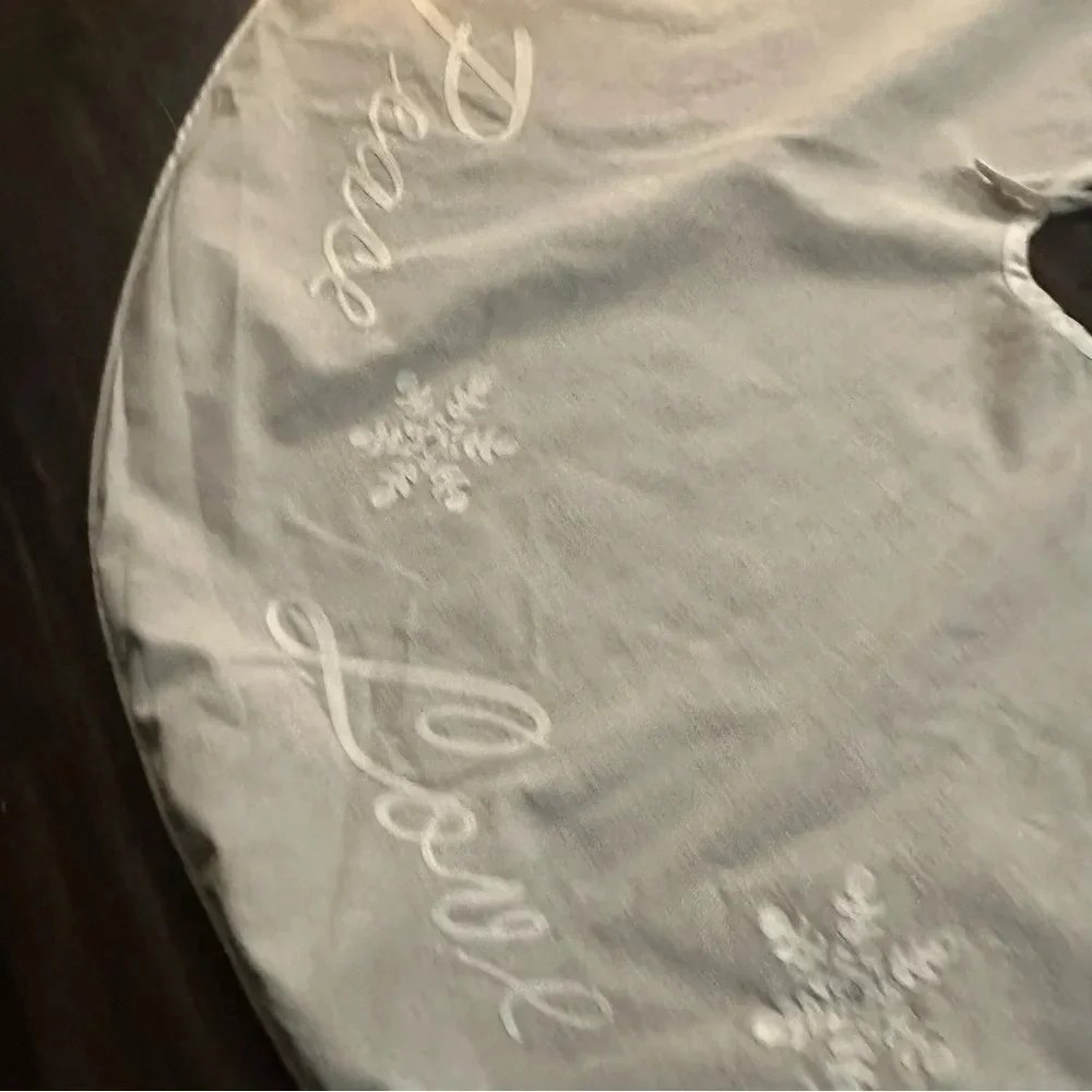 Christmas Tree Skirt, Peace Love Joy design